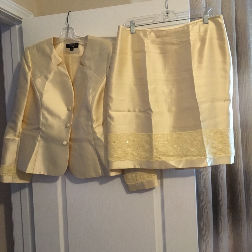 Tahari Cream Blazer and Skirt Set